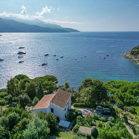 La Terrazza Sul Forno - Goelba Apartment Portoferraio Ngoại thất bức ảnh